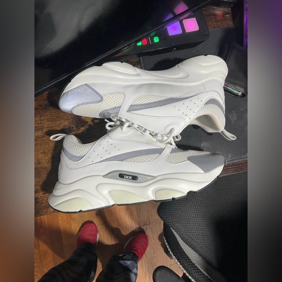 Dior B22 - Picture 2 of 3